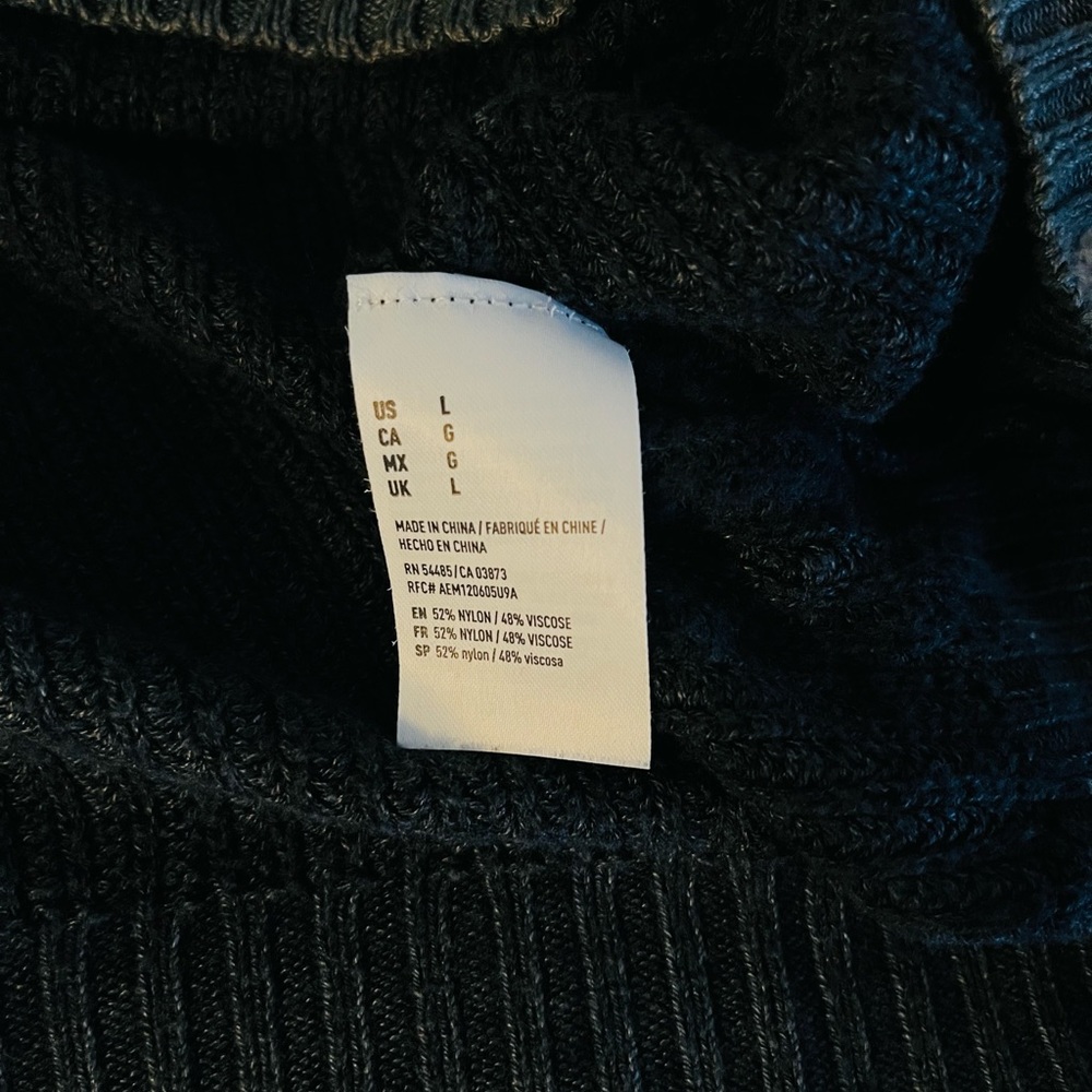 Sweatshirt - Picture 3 of 3